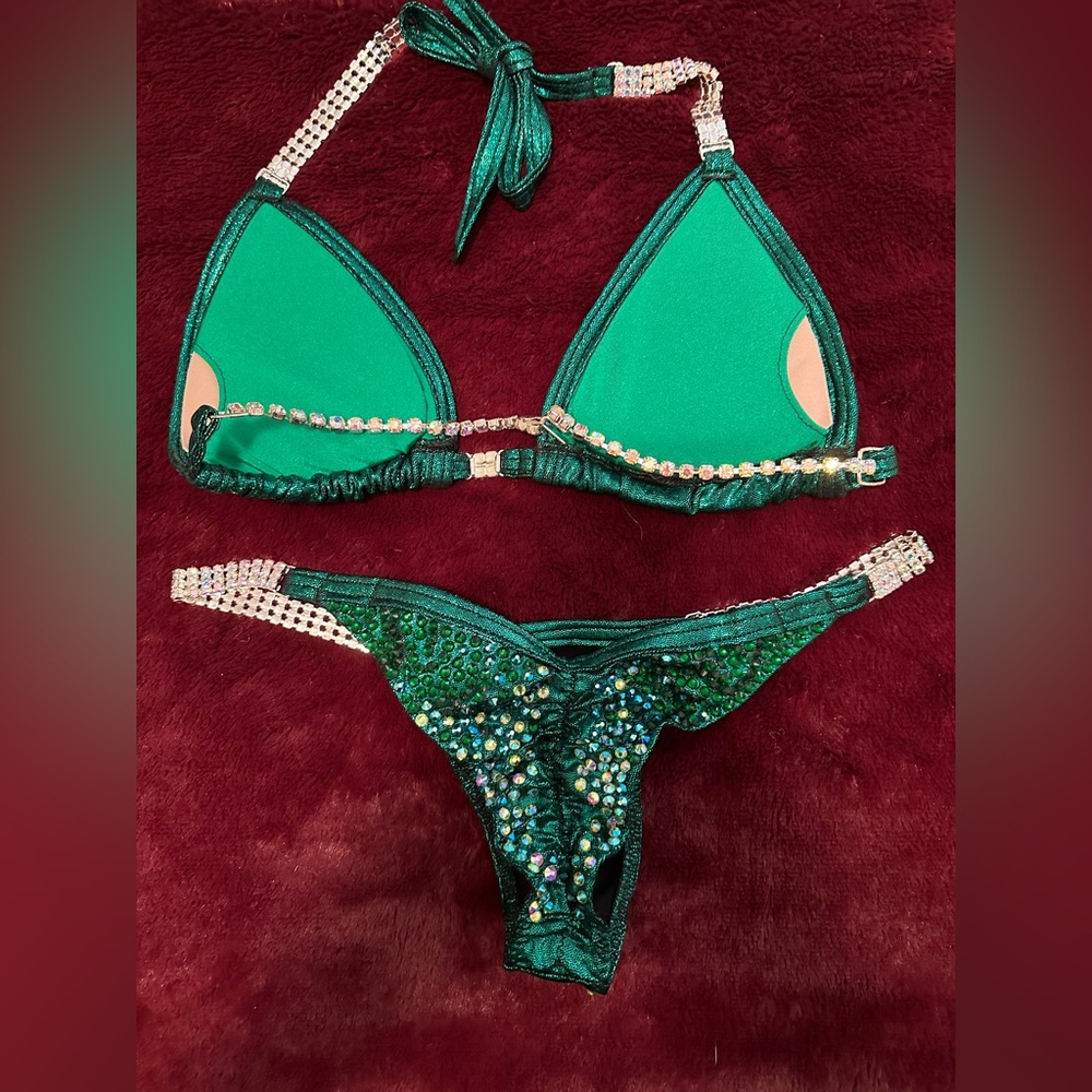 Npc bikini suit - Picture 2 of 5